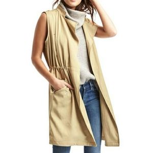 Sleeveless Trench Coat